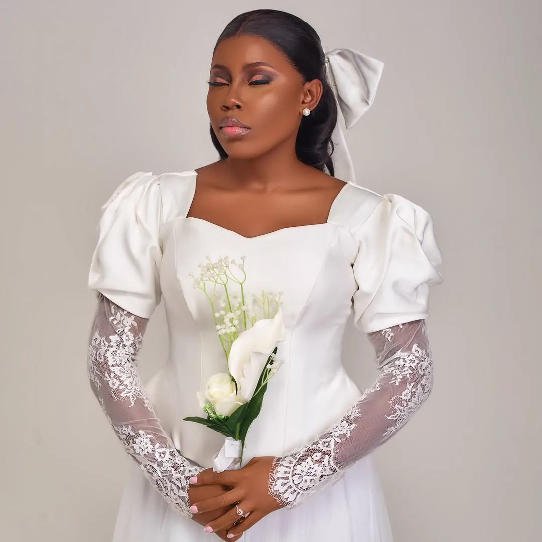 Detail of the Corti set — hand-finished seams on Jiofit bridal separates